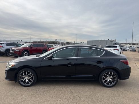 Used 2021 Acura ILX w/ Premium Package image 4