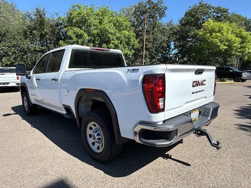 Used 2023 GMC Sierra 2500 Pro w/ X31 Off-Road Package AWD/4WD image 7