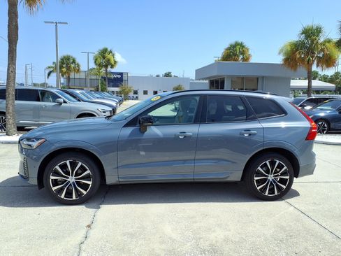 Certified 2024 Volvo XC60 B5 Plus w/ Protection Package Premier AWD/4WD image 4