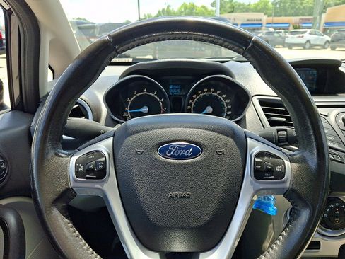 Used 2015 Ford Fiesta SE FWD image 18
