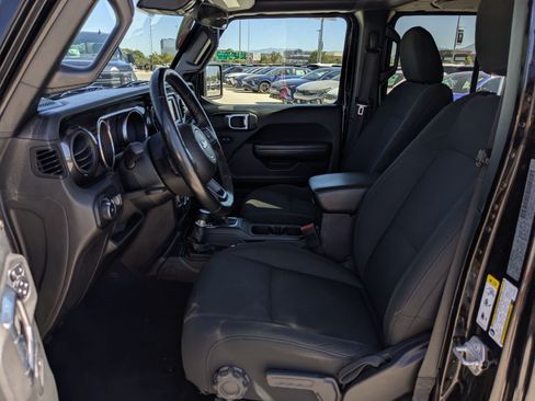 Used 2020 Jeep Wrangler Unlimited Sport AWD/4WD image 24