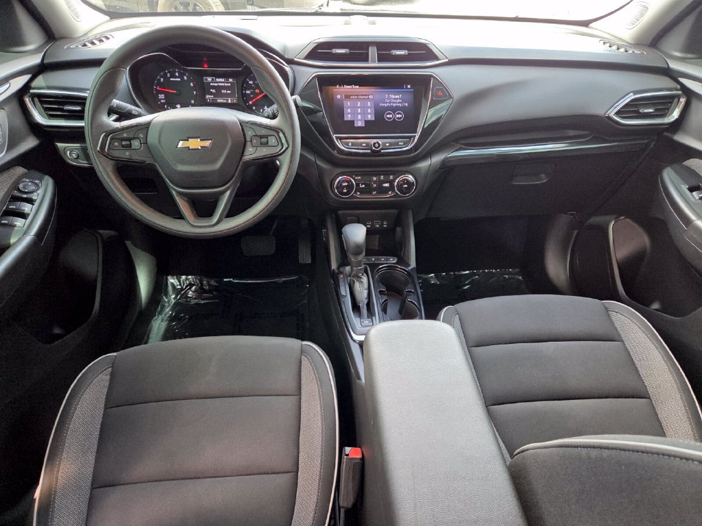 Used 2021 Chevrolet TrailBlazer LT w/ Convenience Package FWD image 7