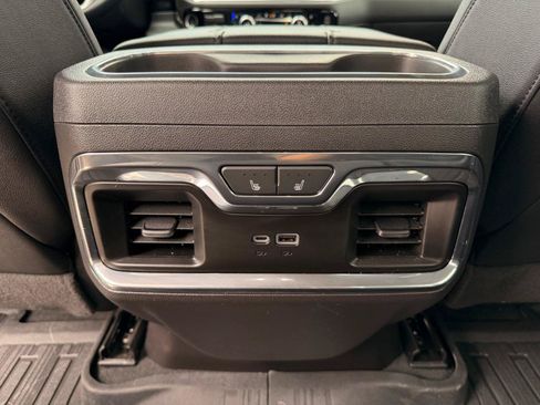 Used 2024 GMC Sierra 1500 SLT AWD/4WD image 14
