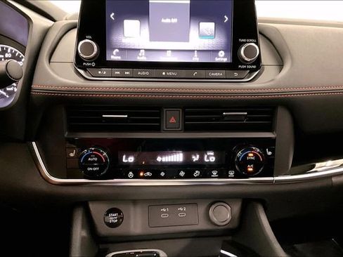 New 2026 Nissan Rogue SV w/ Rock Creek Premium Package image 23