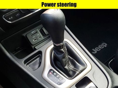 Certified 2018 Jeep Cherokee Latitude image 21