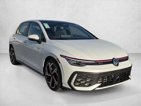 New 2026 Volkswagen Golf SE image 7