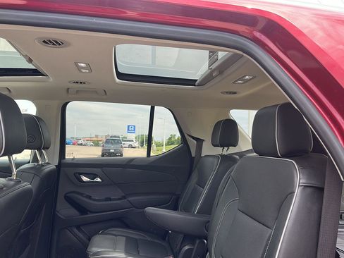 Used 2020 Chevrolet Traverse High Country w/ LPO, Floor Liner Package AWD/4WD image 28