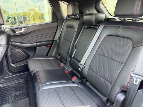 Used 2025 Ford Escape ST-Line Elite AWD/4WD image 24