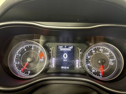 Used 2020 Jeep Cherokee Latitude FWD image 22