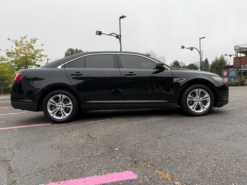 Used 2018 Ford Taurus SEL w/ Equipment Group 201A image 11