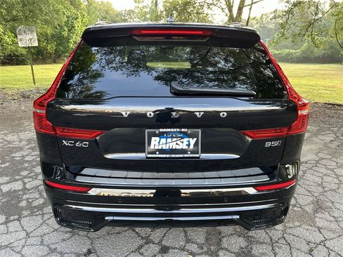 New 2025 Volvo XC60 B5 Core w/ Protection Package Premier image 26