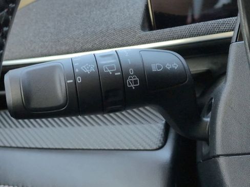 Used 2025 Ford Mustang Mach-E Premium image 27