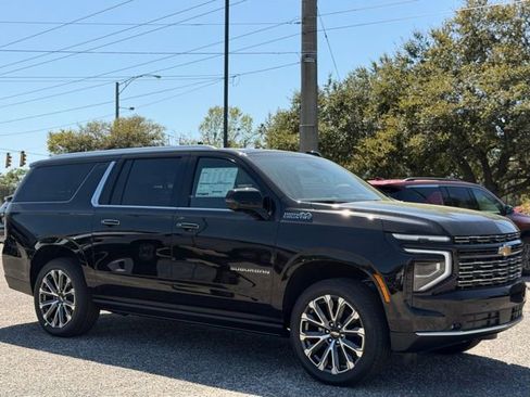 New 2026 Chevrolet Suburban High Country RWD image 4