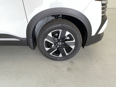 Certified 2026 Nissan Kicks SV w/ Cold Weather Package AWD/4WD image 14