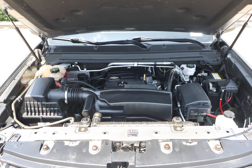 Used 2021 Chevrolet Colorado LT w/ Fleet Safety Package RWD image 12