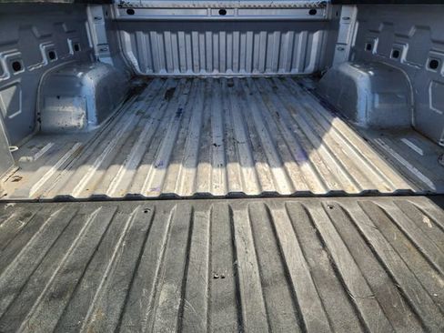 Used 2022 Chevrolet Silverado 1500 Custom RWD image 32