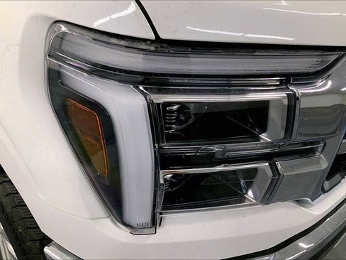 New 2025 Ford F150 Lariat w/ Equipment Group 501A Mid image 14