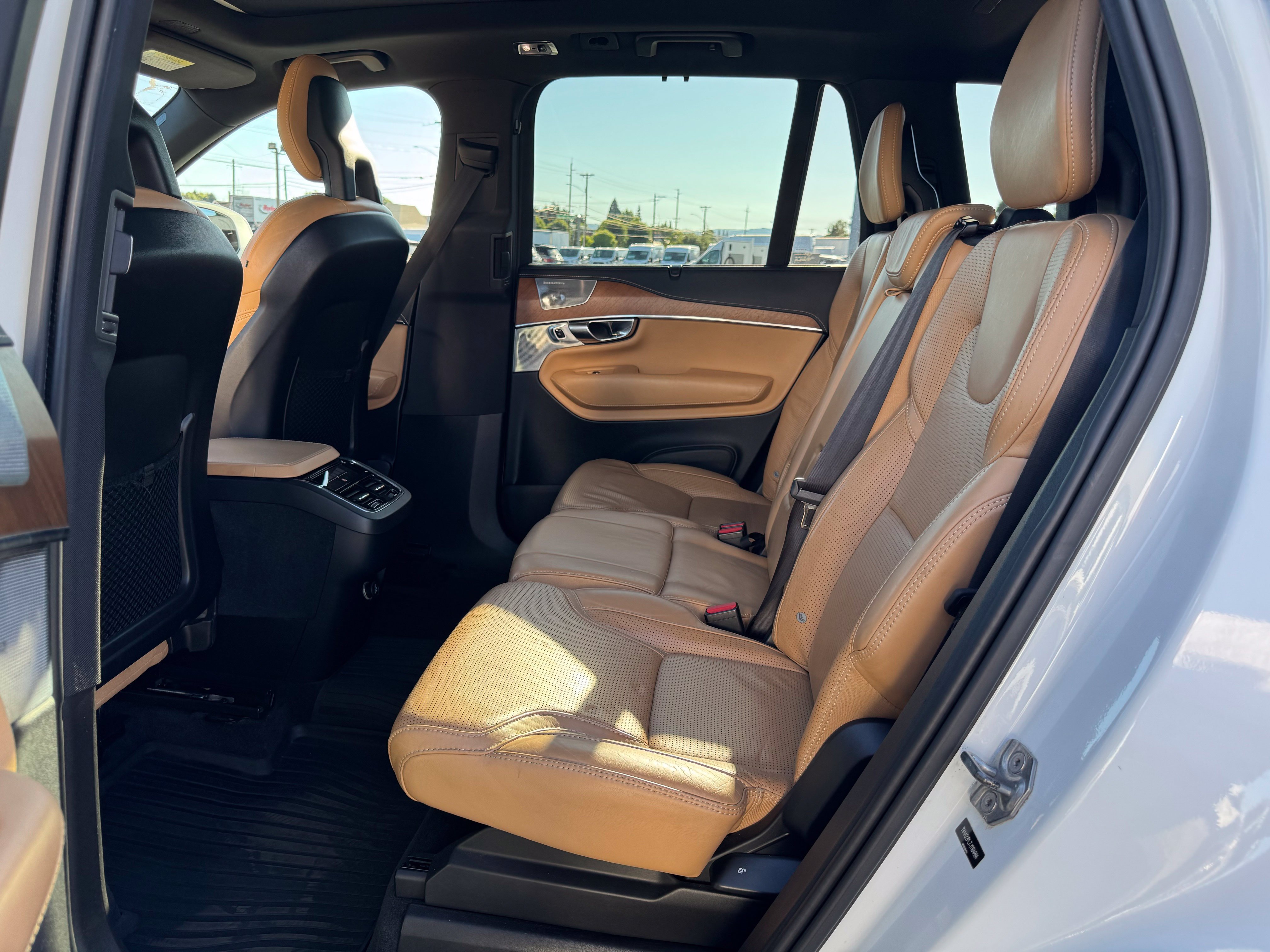 Used 2018 Volvo XC90 T6 Inscription w/ Convenience Package AWD/4WD image 24