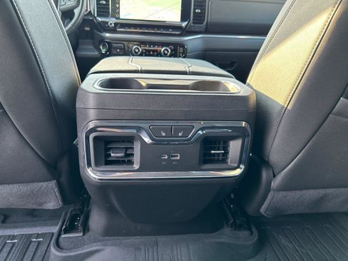 Used 2025 GMC Sierra 1500 SLT w/ SLT Premium Plus Package AWD/4WD image 35