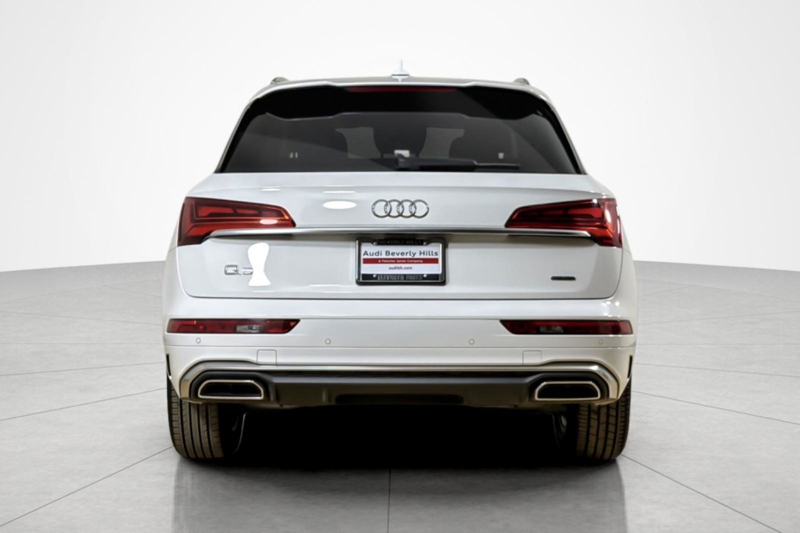 Used 2023 Audi Q5 2.0T Premium AWD/4WD image 4