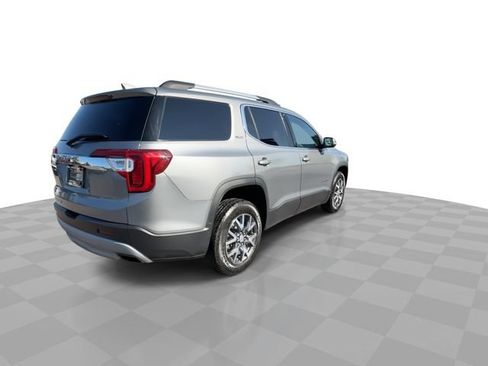 Certified 2023 GMC Acadia SLT w/ Preferred Package FWD image 8