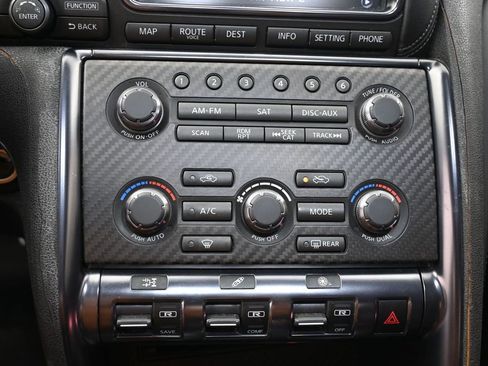 Used 2012 Nissan GT-R Premium AWD/4WD image 27