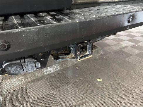 Used 2019 Ford Transit 350 148 Medium Roof RWD image 32
