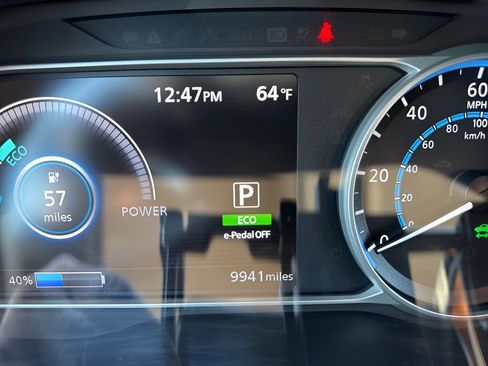 Used 2023 Nissan Leaf S image 20