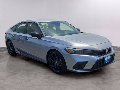 Certified 2024 Honda Civic Sport image 3