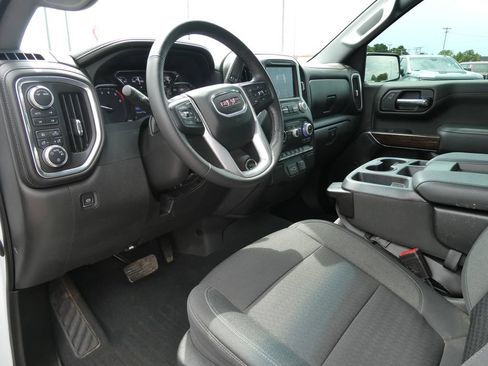 Certified 2022 GMC Sierra 1500 Elevation w/ X31 Off-Road Package AWD/4WD image 24