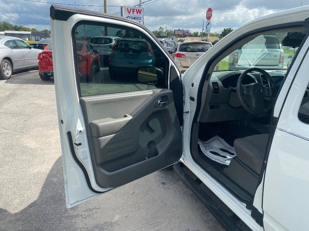 Used 2019 Nissan Frontier S RWD image 13