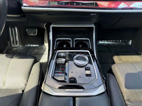 Used 2023 BMW 740i w/ Executive Package RWD image 16
