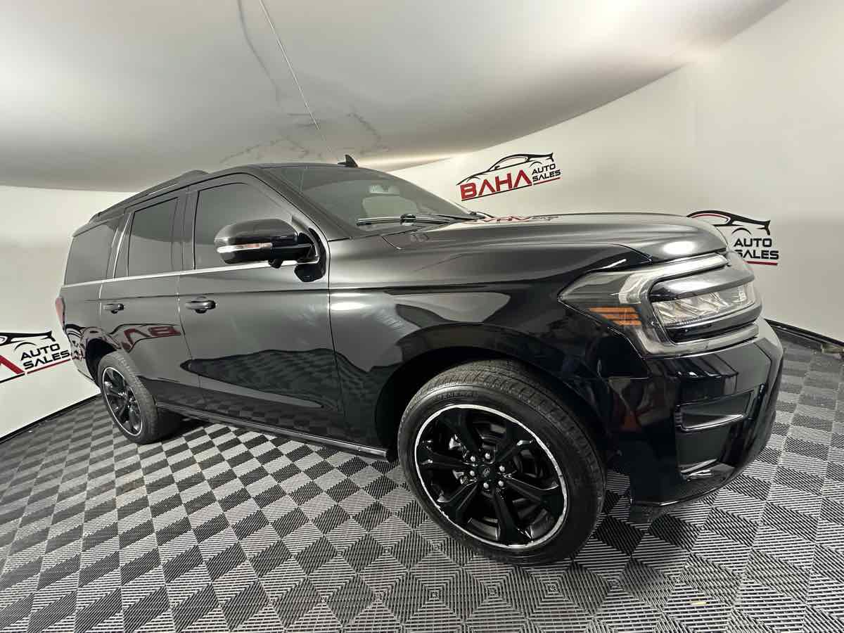Used 2023 Ford Expedition Limited AWD/4WD image 13