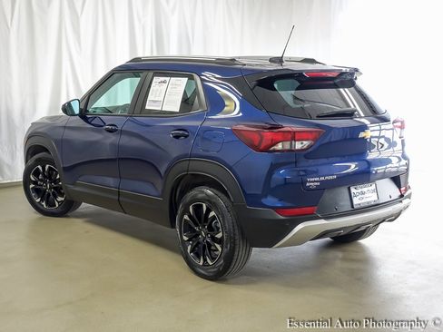 Certified 2022 Chevrolet TrailBlazer LT w/ Convenience Package image 8
