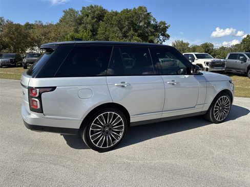 Used 2019 Land Rover Range Rover Supercharged image 8