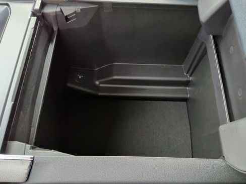 New 2026 Ford F150 Platinum image 38