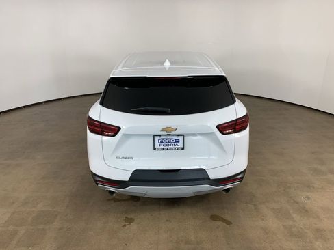 Used 2025 Chevrolet Blazer LT image 11