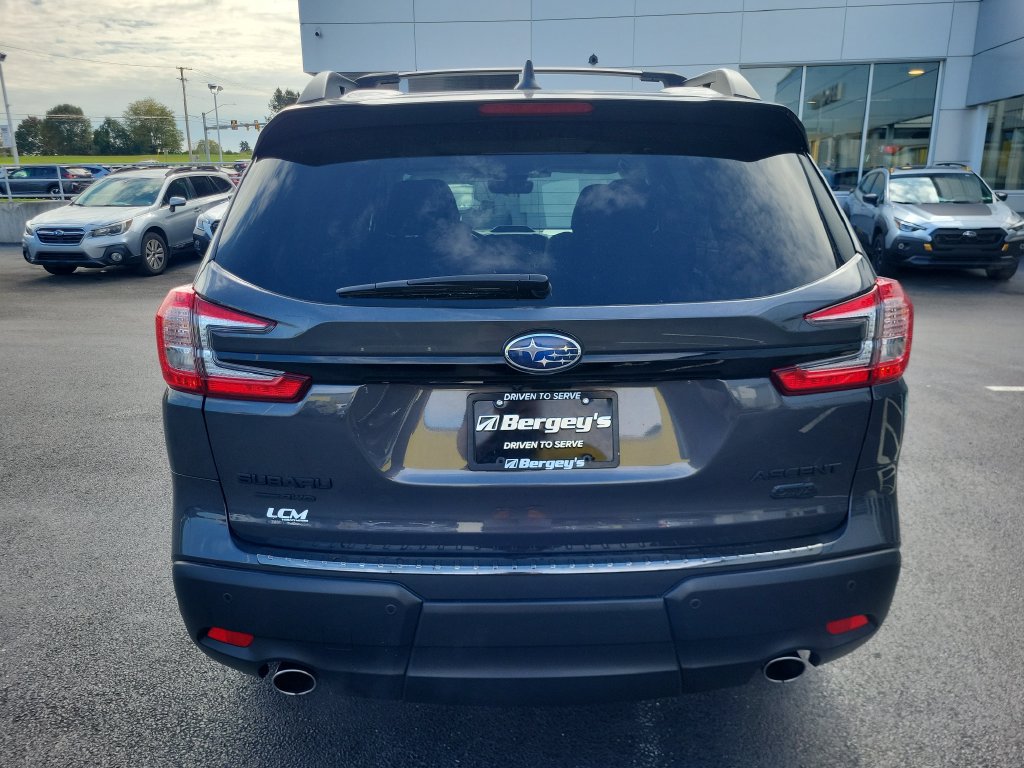 Used 2024 Subaru Ascent Onyx Edition Limited AWD/4WD image 3