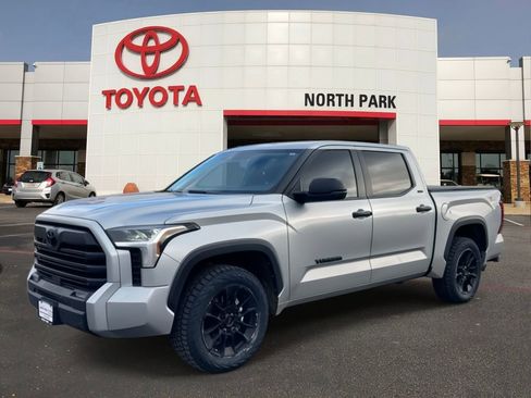 Used 2024 Toyota Tundra SR5 RWD image 1