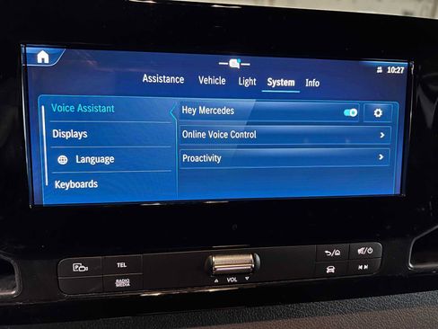 Used 2025 Mercedes-Benz Sprinter 2500 image 35