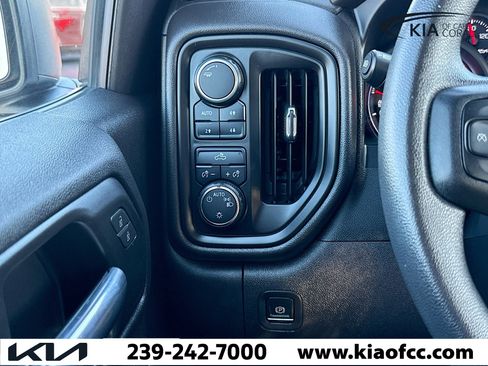 Used 2023 Chevrolet Silverado 1500 Custom Trail Boss image 31