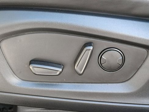 New 2026 Ford Explorer ST-Line w/ ST-Line Street Pack image 25