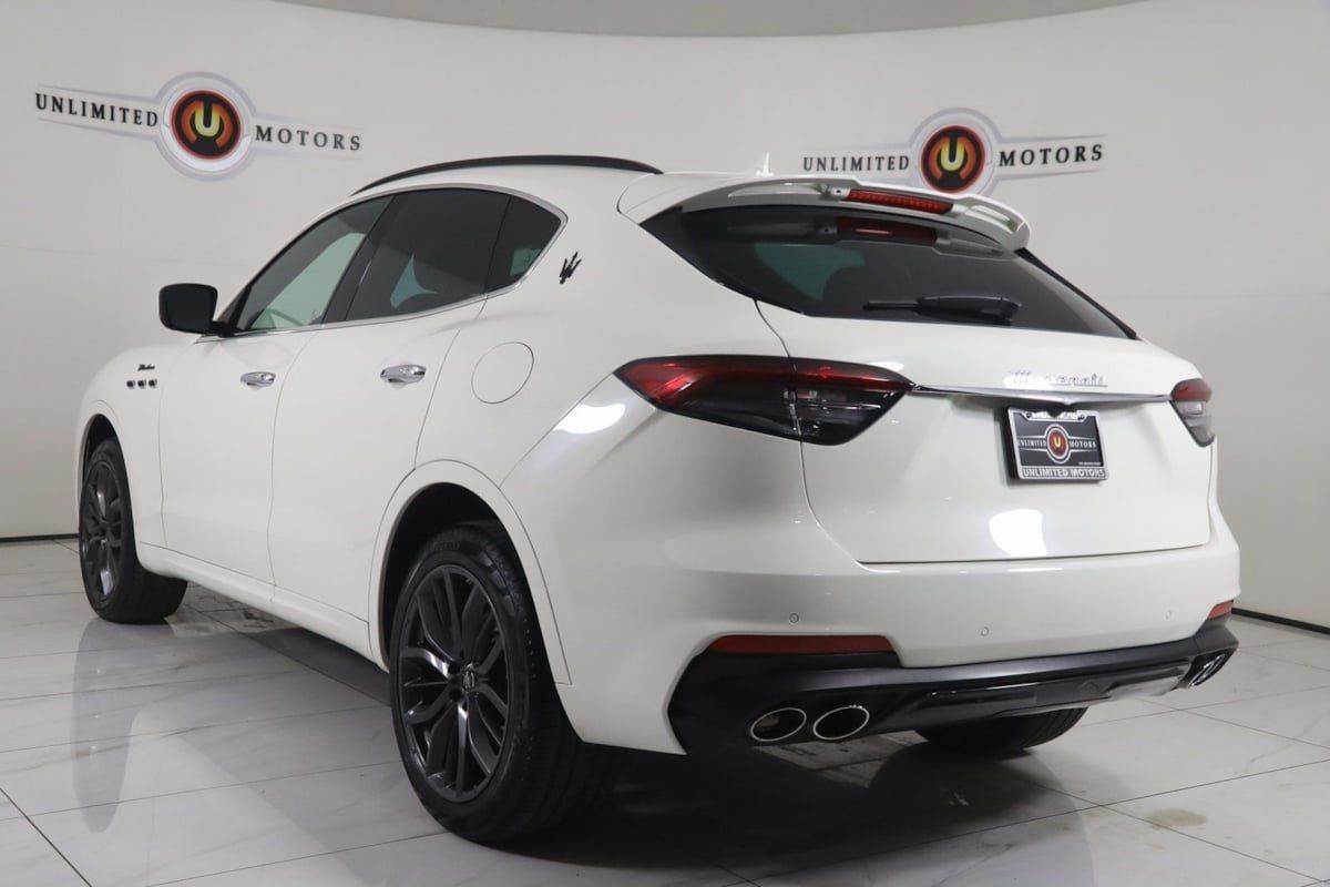 Used 2022 Maserati Levante Modena AWD/4WD image 4