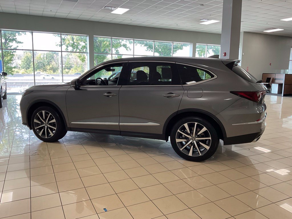 Used 2026 Acura MDX w/ Technology Package AWD/4WD image 5
