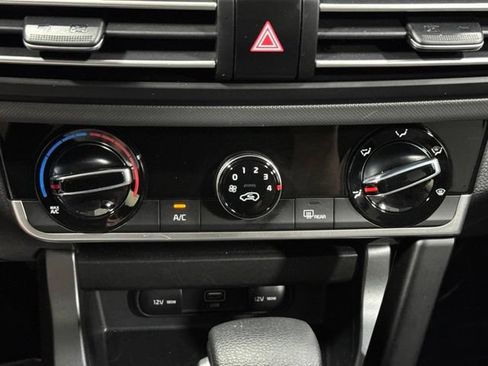 Used 2021 Kia Seltos LX AWD/4WD image 17