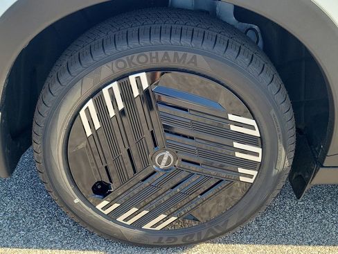 New 2026 Nissan Leaf w/ Floor Mat Package (S+) FWD image 3