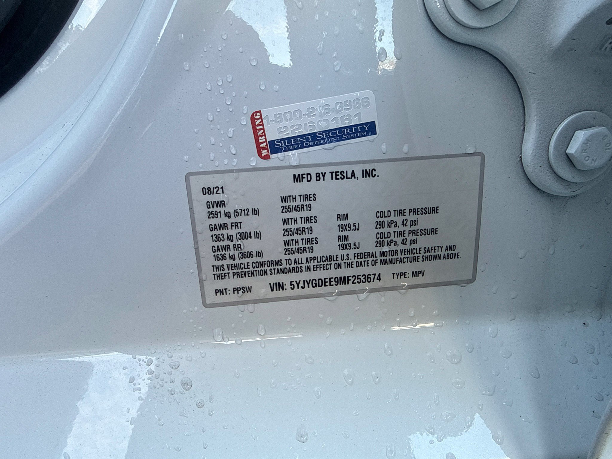 Used 2021 Tesla Model Y Long Range AWD/4WD image 25