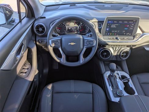 New 2026 Chevrolet Blazer LT image 16