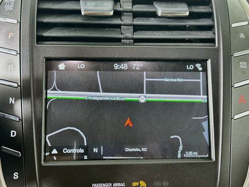 Used 2019 Lincoln MKC Select w/ Select Plus Package FWD image 22