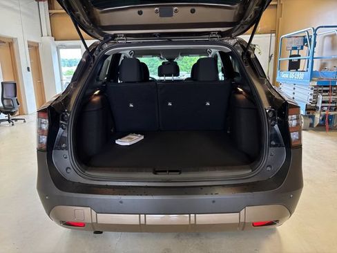 New 2026 Nissan Kicks SV w/ Cold Weather Package AWD/4WD image 17